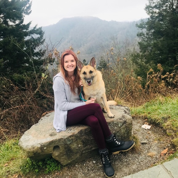 Meet your fellow posher! - Picture 11 of 15